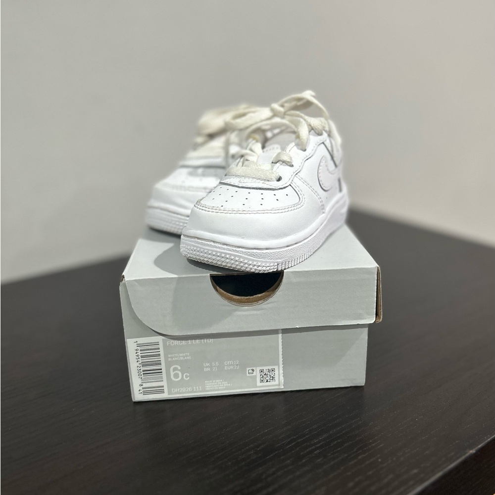 White Nike Air Force 1 Sneakers